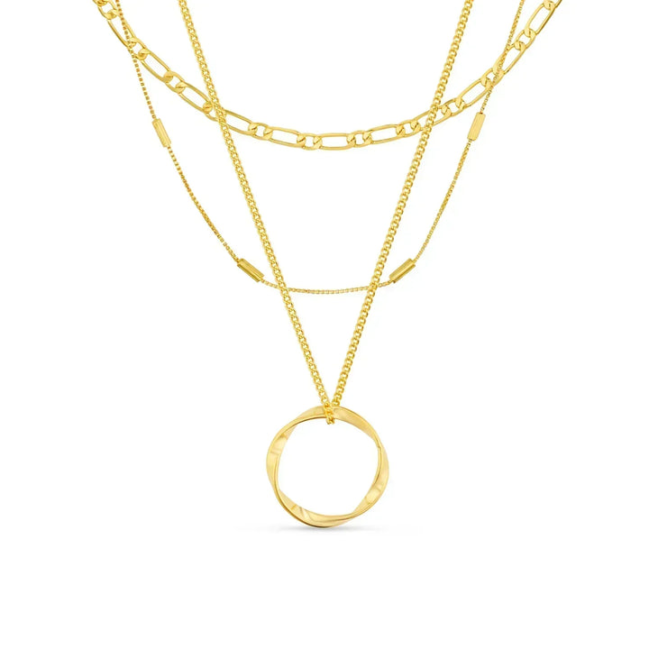 Goudkleurige ketting met drie open ringen