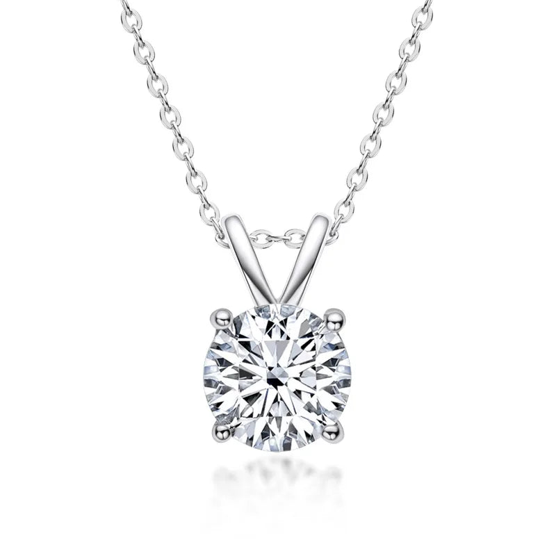Exclusieve zilverkleurige ketting met briljante steentjes