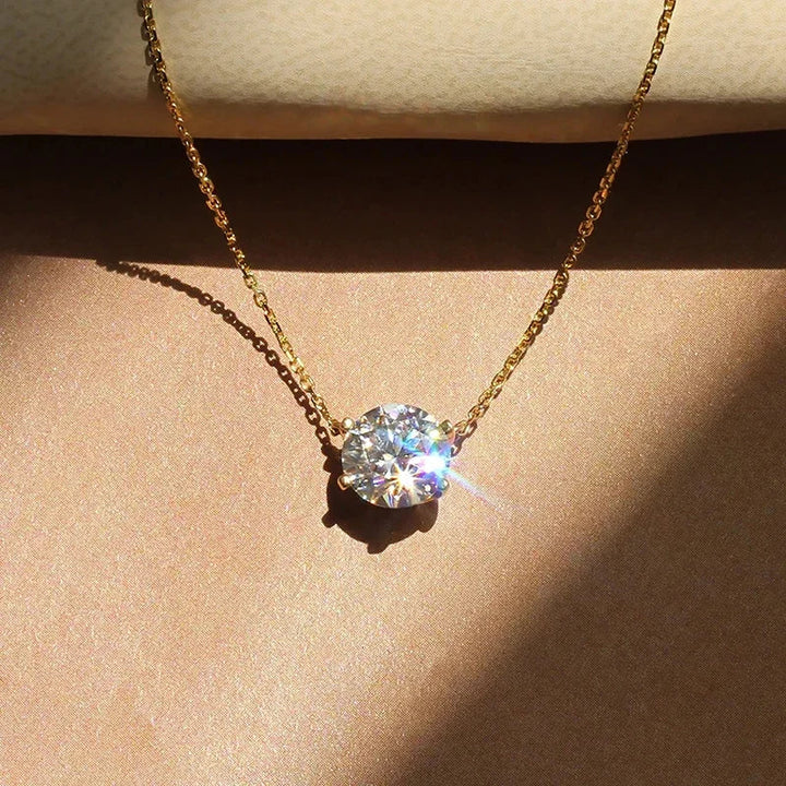 Elegante solitaire ketting met kristalglans
