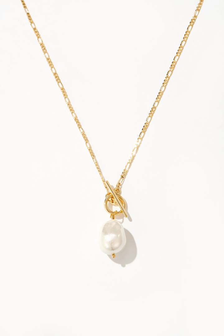 Elegante Ketting met Goudkleurige Parels