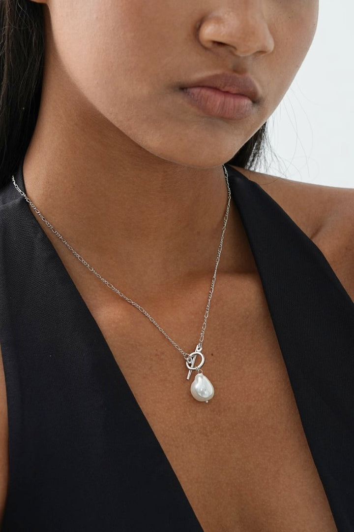 Elegante Ketting met Goudkleurige Parels