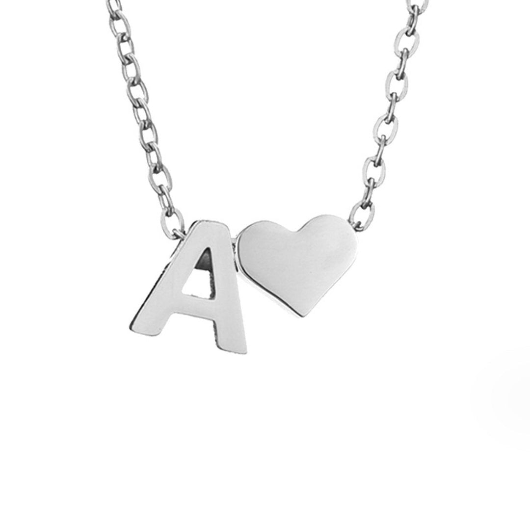 Tijdloze initiaal-ketting met harthanger