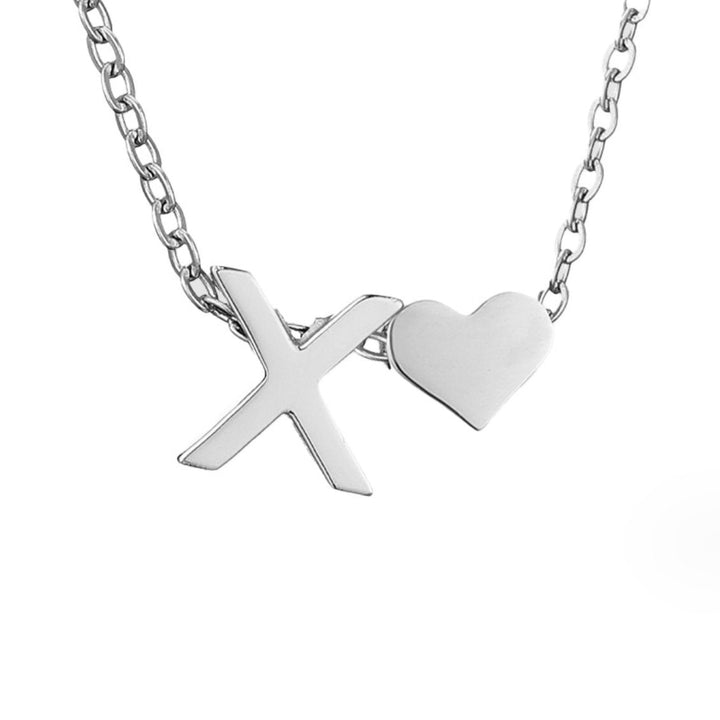 Tijdloze initiaal-ketting met harthanger
