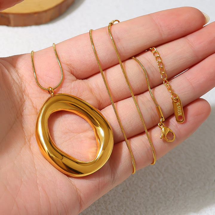 Goudkleurige ovale ketting