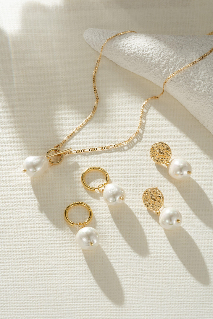 Elegante Ketting met Goudkleurige Parels