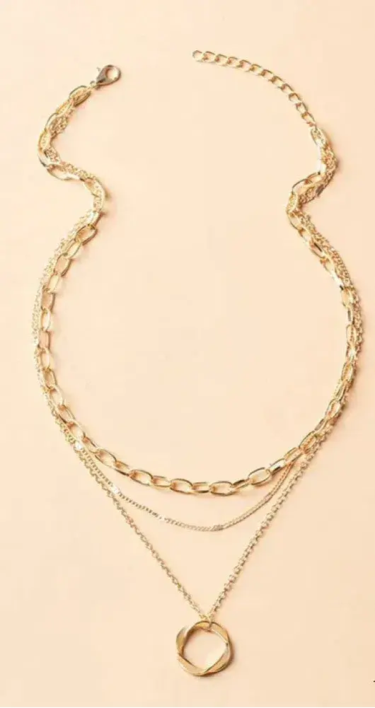 Klassiek gelaagd collier met hanger
