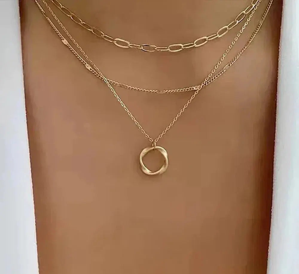 Klassiek gelaagd collier met hanger